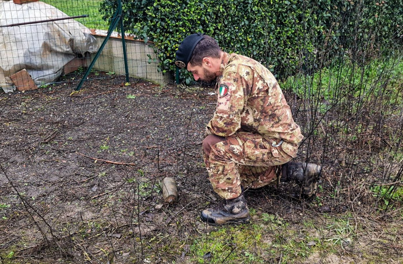 Rimossa e fatta brillare la bomba rinvenuta nell'Arno a Montelupo Fiorentino